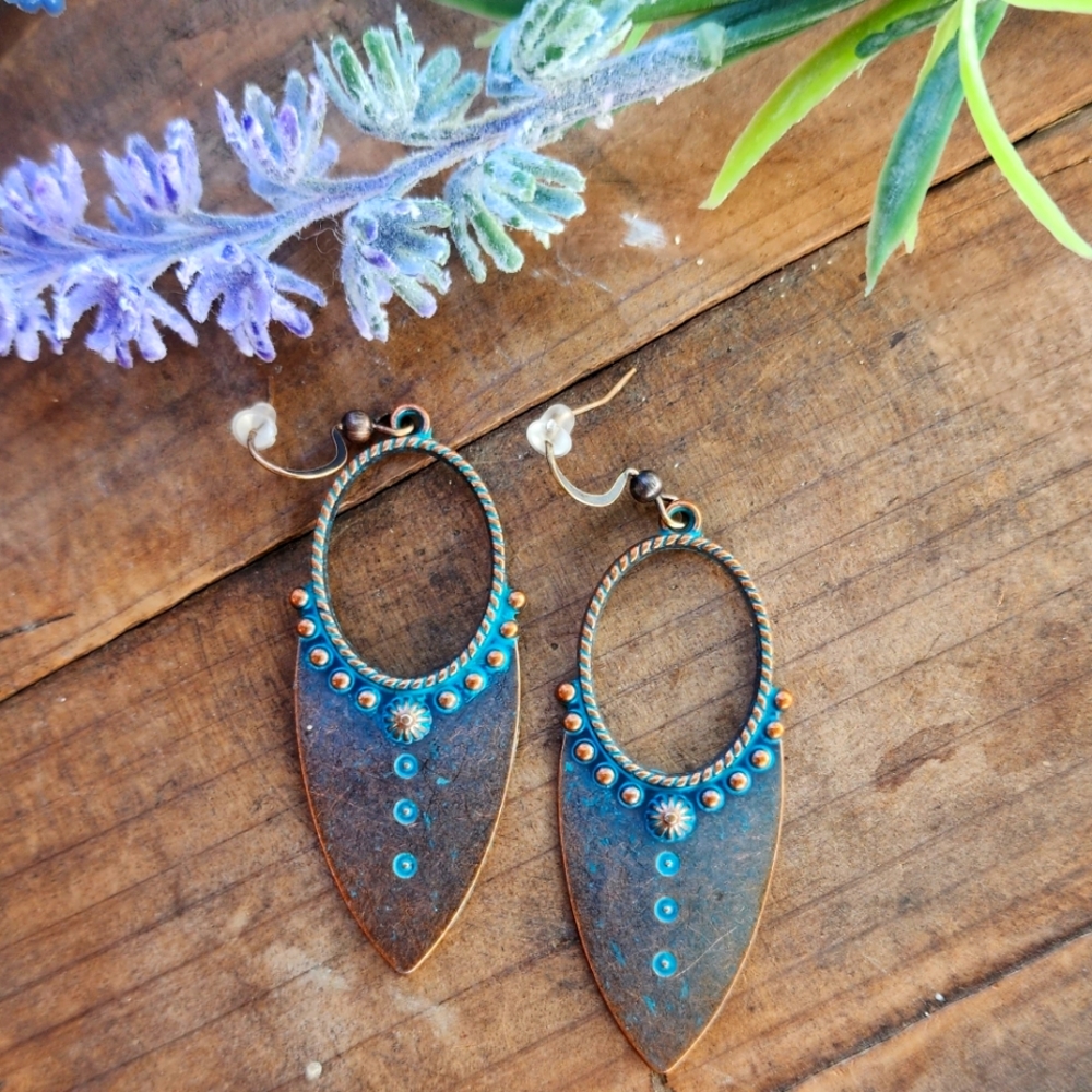 Light Turquoise Southwestern Style Earrings